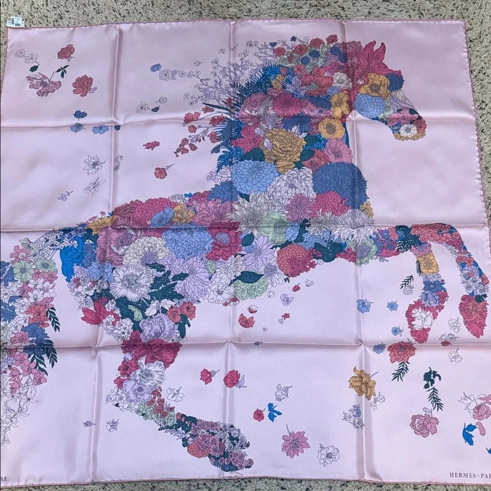 Hermes Floral Horse Silk Scarf Carre Robe Legere - Picture 1 of 10